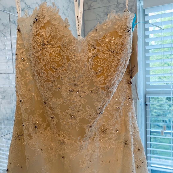 Mori Lee Bridal Gown - Picture 4 of 8